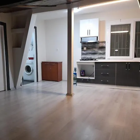 아파트 Luxury Duplex In The Center Of Alsancak