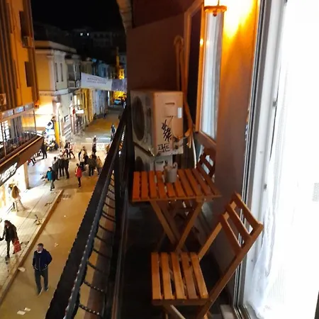 Luxury Duplex In The Center Of Alsancak 아파트 이즈미르